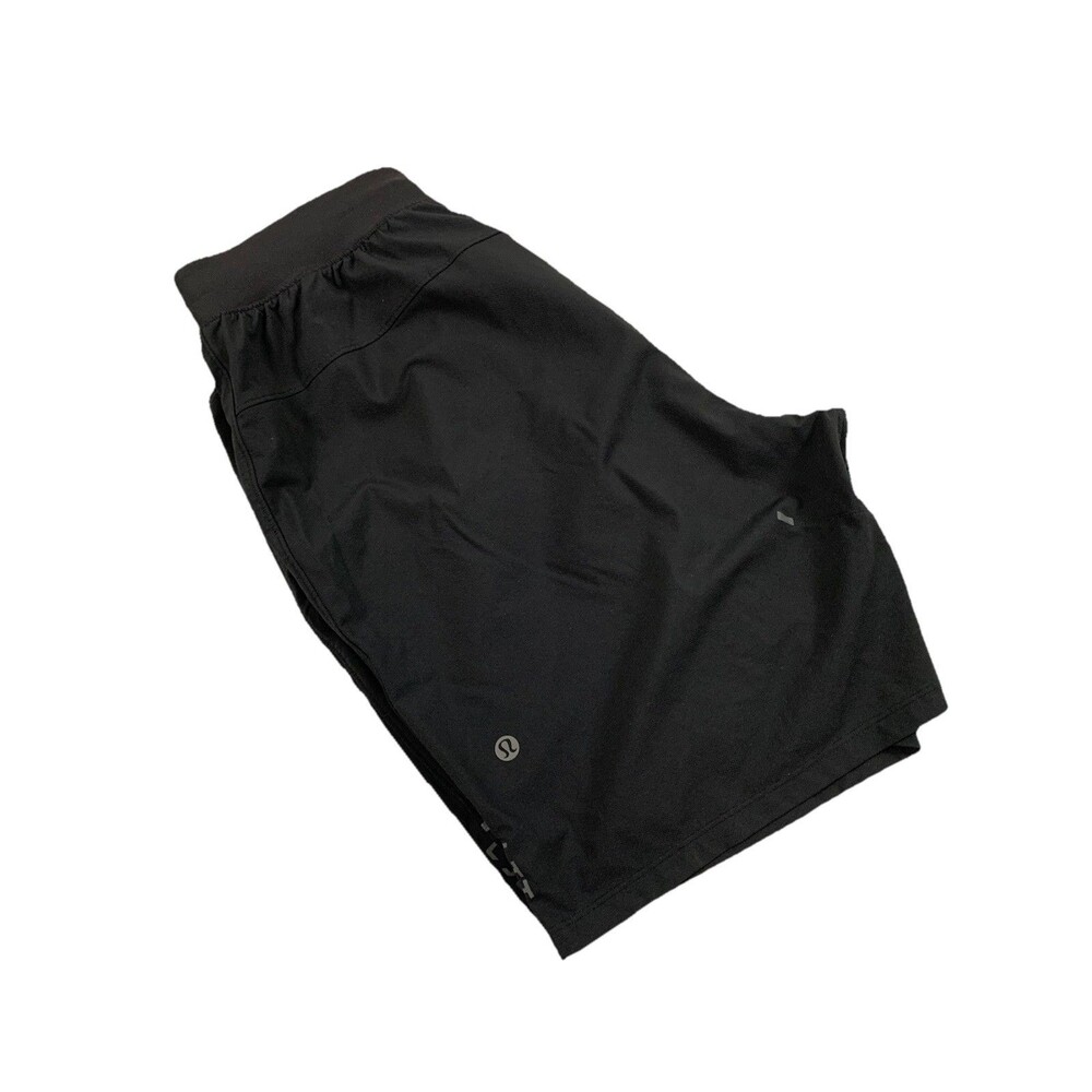 Lululemon License To Train Zip Pockets Men's Size M Athletic Shorts